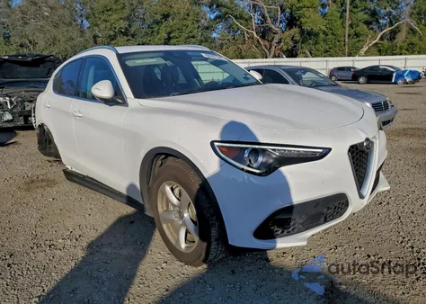 2020 Alfa Romeo Stelvio z USA, uszkodzony, nr VIN ZASPAJAN8L7C87683